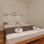 Awesome In Kaštel Novi
