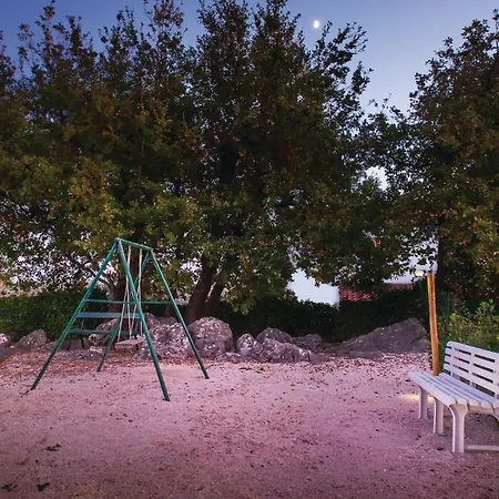 Holiday home Awesome In Kastel Novi *